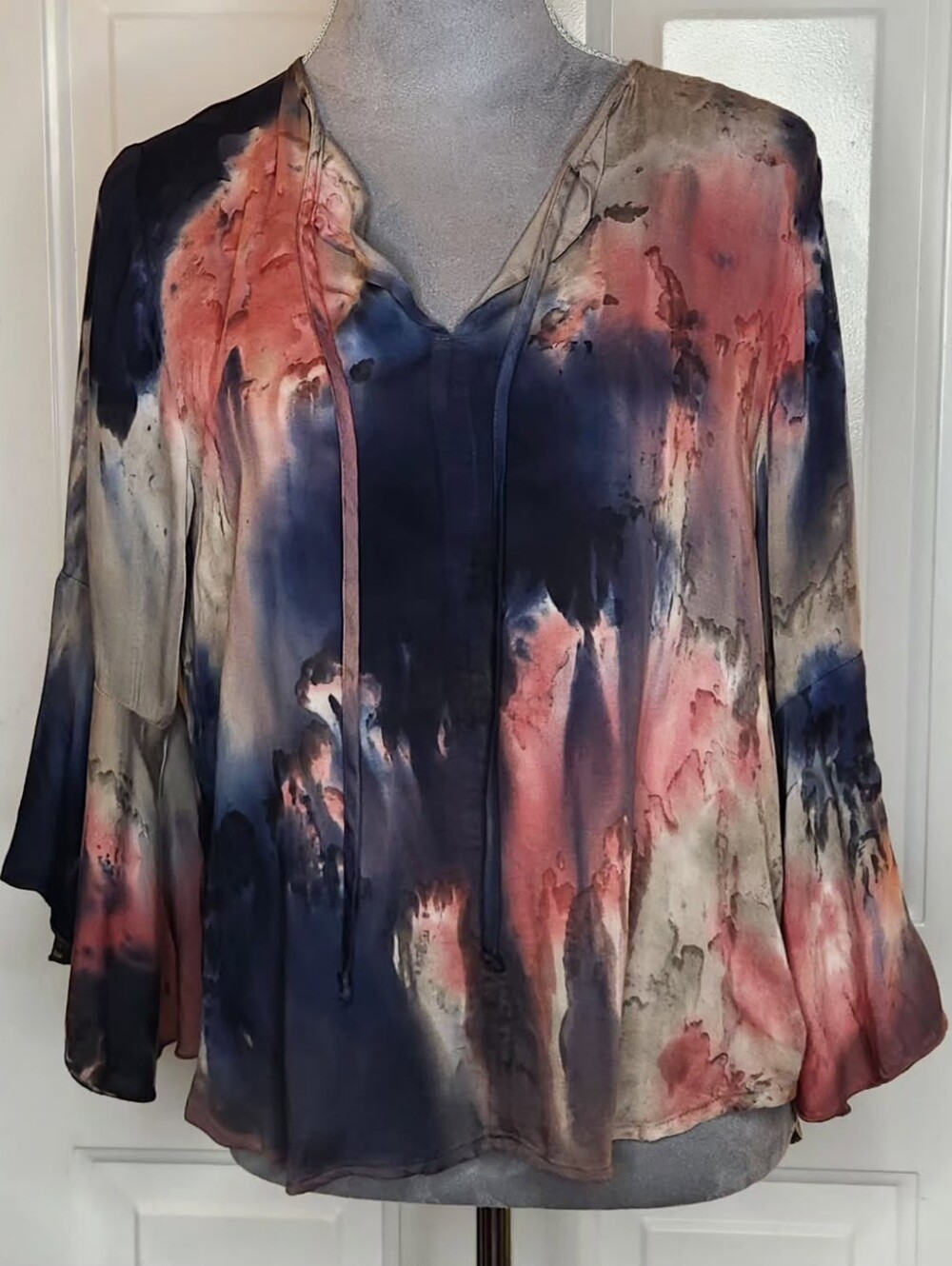 River + Sky Watercolor Tie-Dye V-Neck Blouse in Navy, Pink & Cream Size M